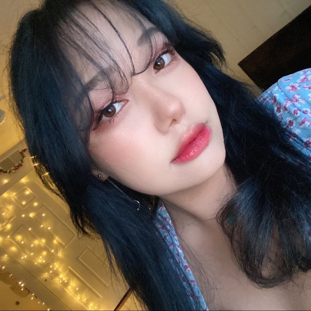 Meet your Posher, Sujin